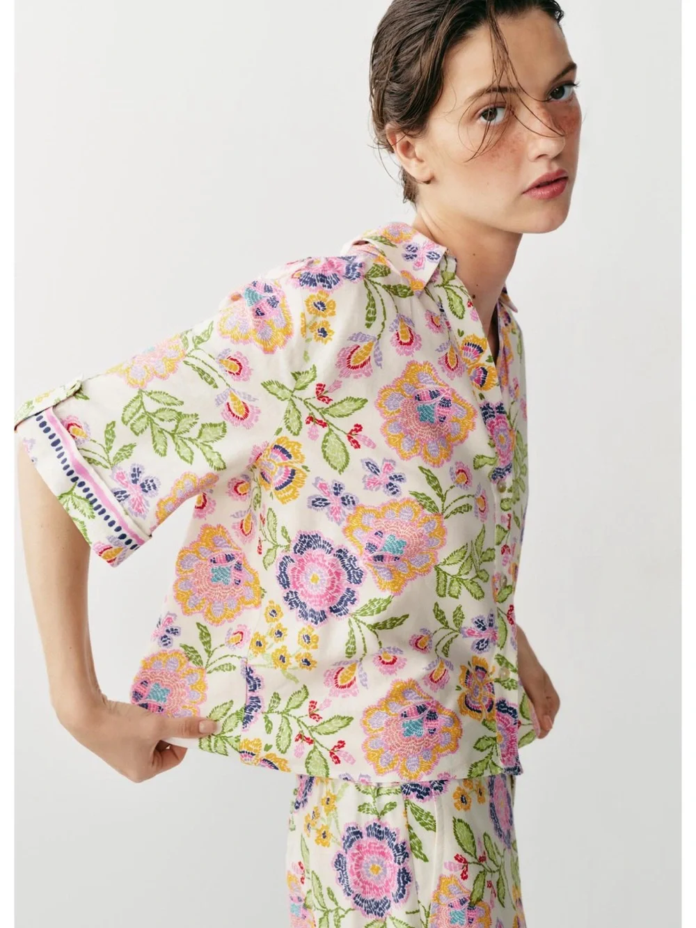 Floral Button-Front Wide-Leg linen Blend 2 PCs pants set- Pink Multi